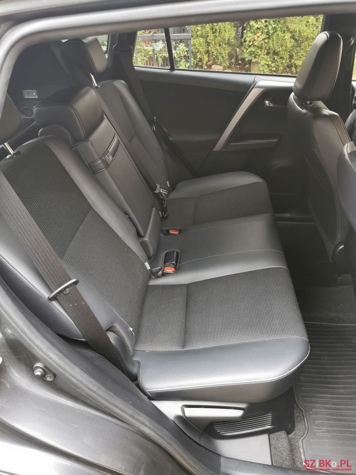 2016' Toyota RAV4 4 photo #4