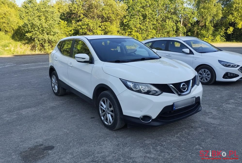 2015' Nissan Qashqai photo #2