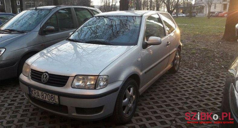 2000' Volkswagen Polo photo #1
