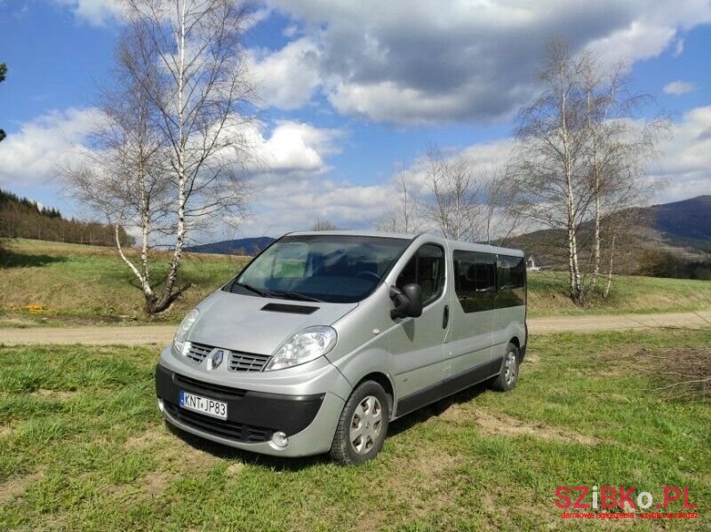 2008' Renault Trafic photo #2