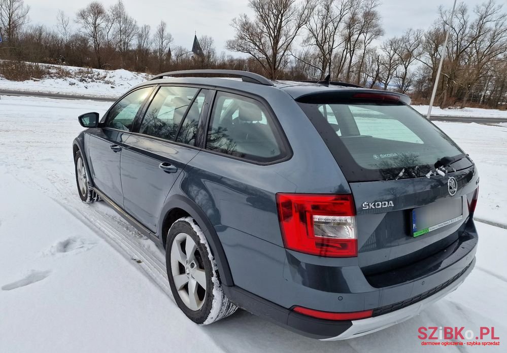 2017' Skoda Octavia 4X4 Ambition photo #4