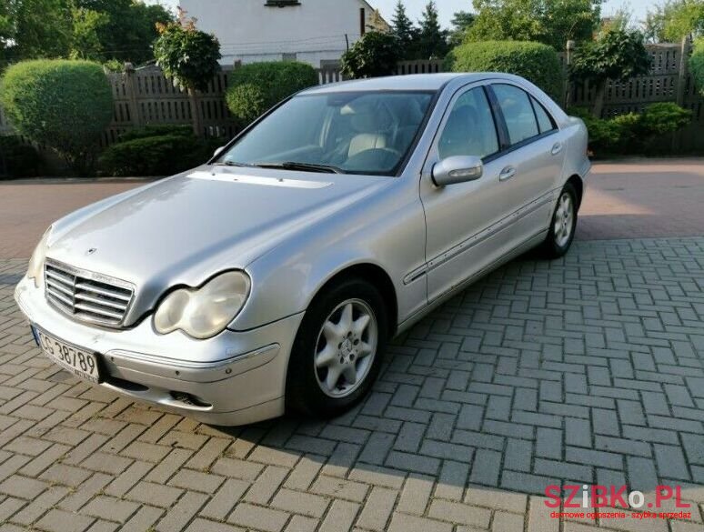 2003' Mercedes-Benz Klasa C photo #1