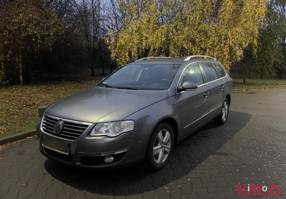 2008' Volkswagen Passat photo #1
