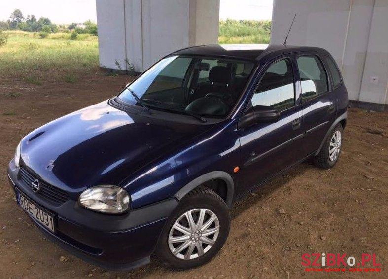 1999' Opel Corsa photo #1