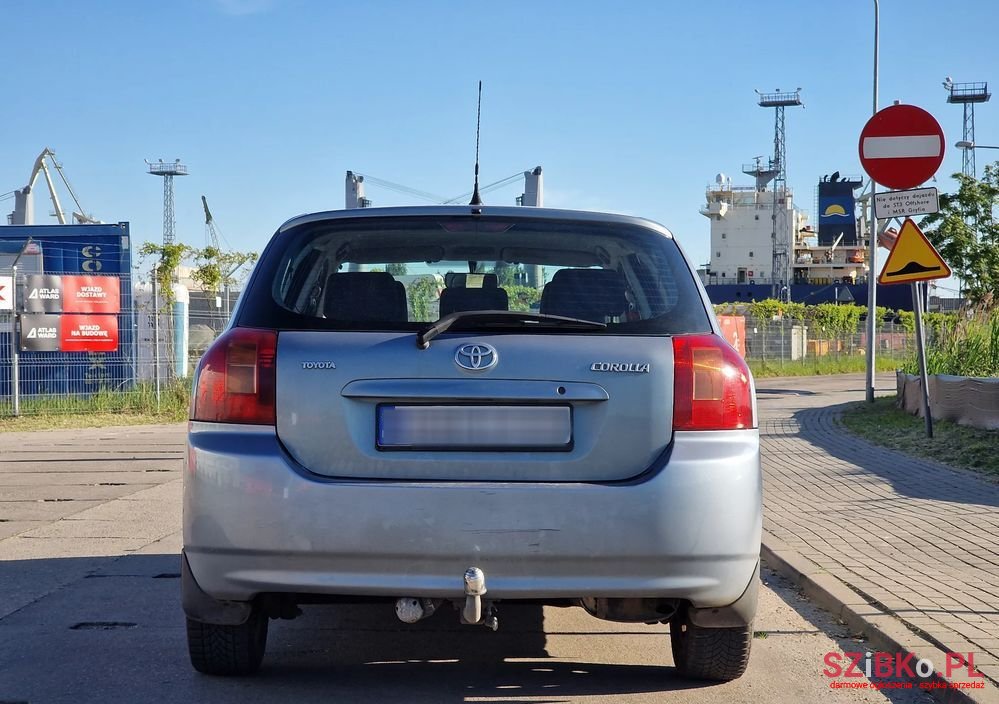2003' Toyota Corolla 2.0 D-4D Sol (Air6) photo #3