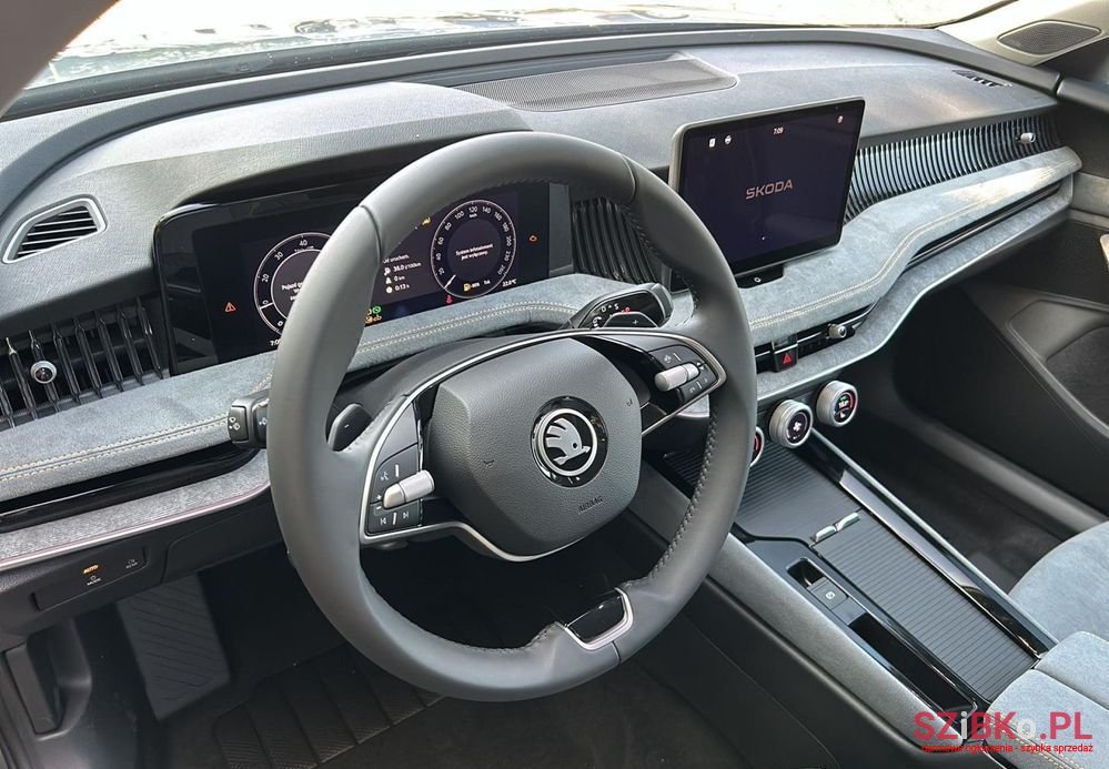 2024' Skoda Superb photo #5
