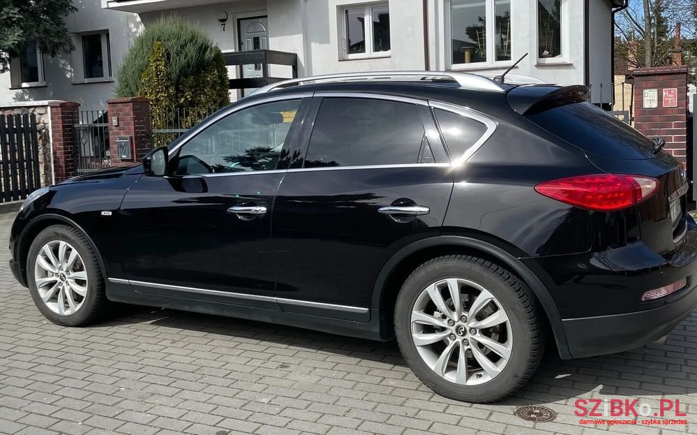 2010' Infiniti EX Black Premium photo #2