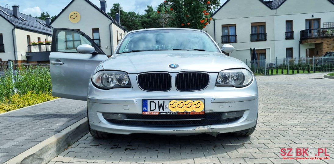 2007' BMW 1 Series 1161 photo #3