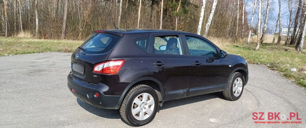 2010' Nissan Qashqai 2.0 Dci Acenta photo #3