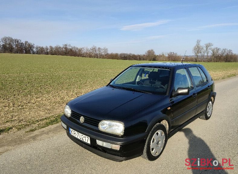 1996' Volkswagen Golf photo #1