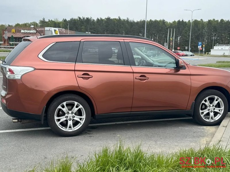 2012' Mitsubishi Outlander 2.0 Intense + photo #5