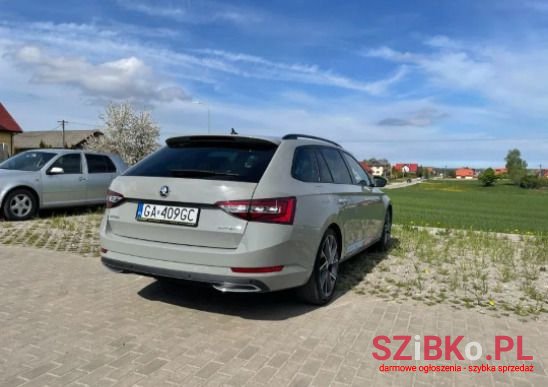 2018' Skoda Superb photo #5
