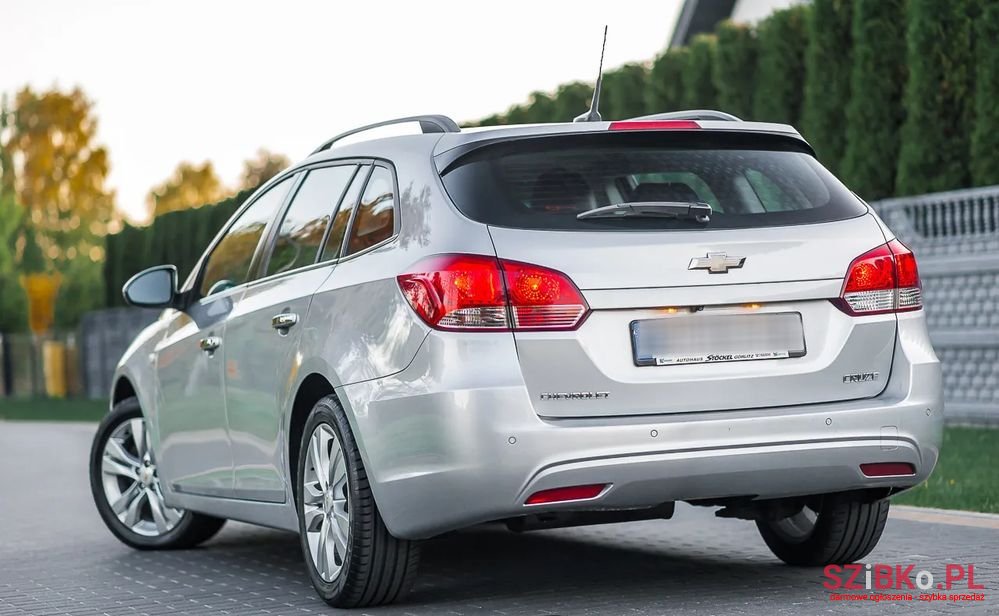 2012' Chevrolet Cruze photo #4