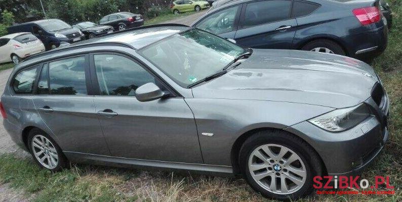 2010' BMW Seria 3 photo #1