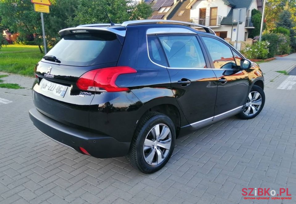 2014' Peugeot 2008 photo #5