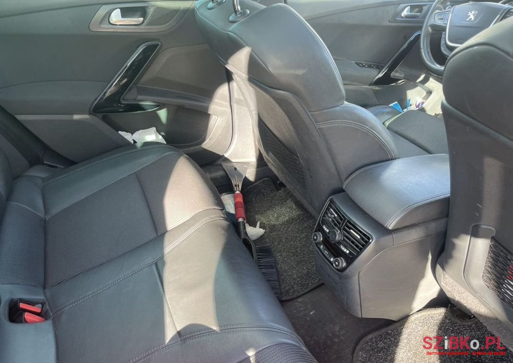 2011' Peugeot 508 photo #6