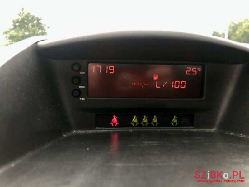 2007' Peugeot 207 Sw photo #3