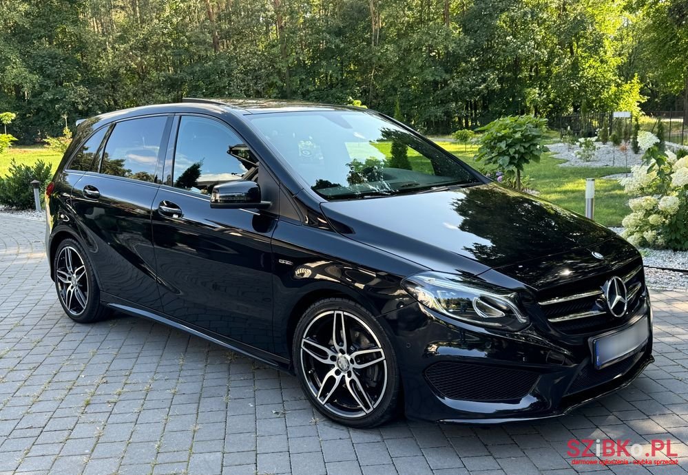 2015' Mercedes-Benz B-Class photo #6
