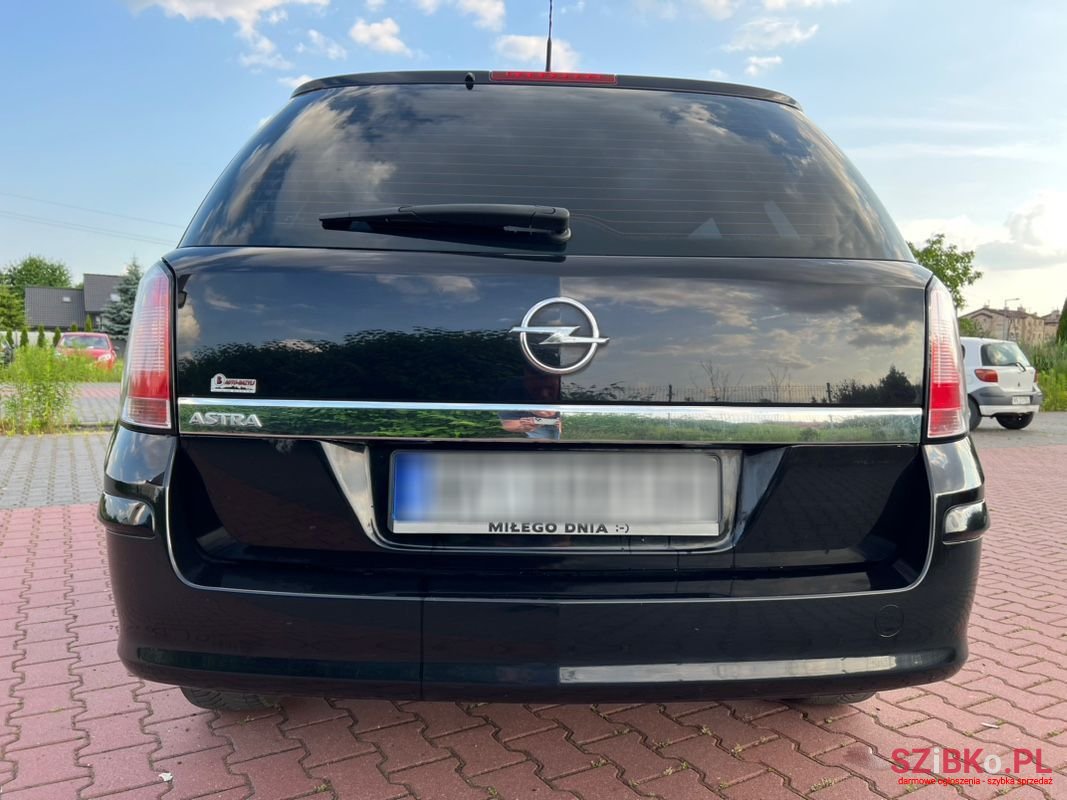 2009' Opel Astra photo #6