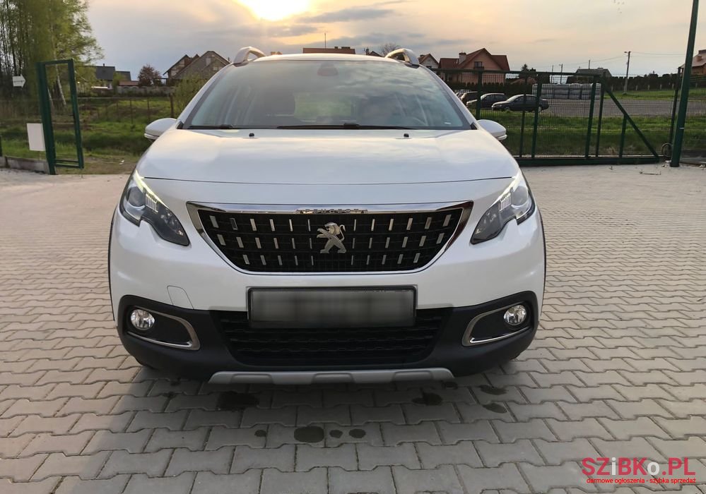 2016' Peugeot 2008 photo #3