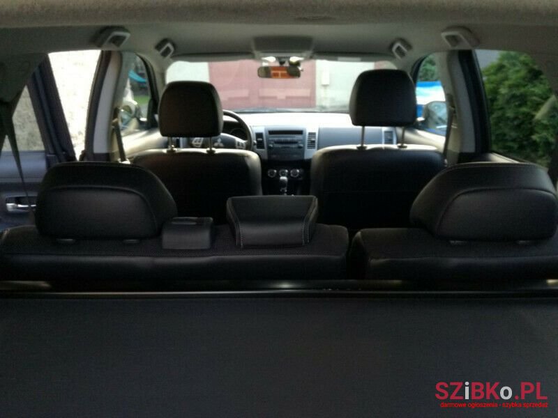 2011' Mitsubishi Outlander photo #5