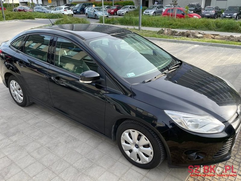 2011' Ford Focus 1.6 Tdci Ambiente photo #2