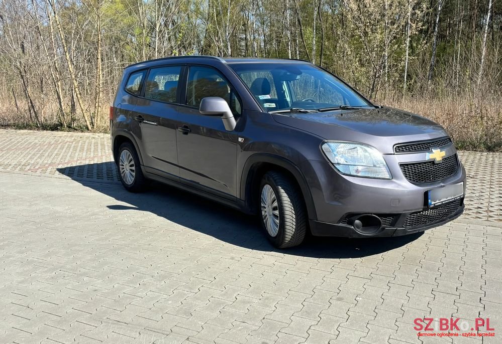 2011' Chevrolet Orlando 1.8 Ls photo #4