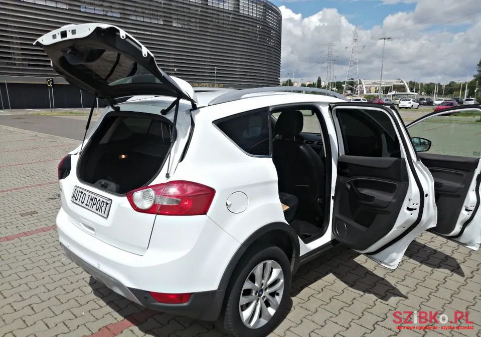 2012' Ford Kuga photo #3