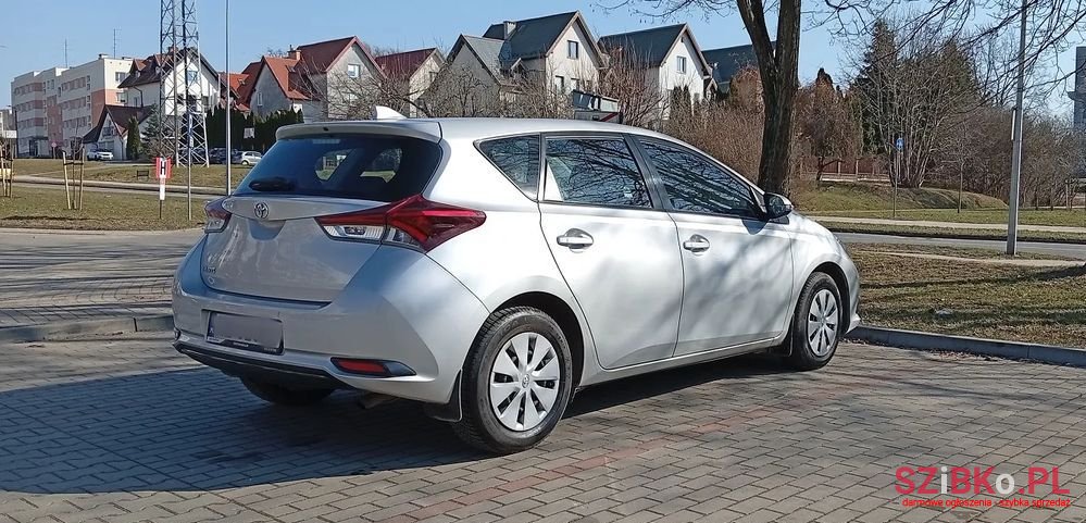 2018' Toyota Auris 1.6 Active photo #4