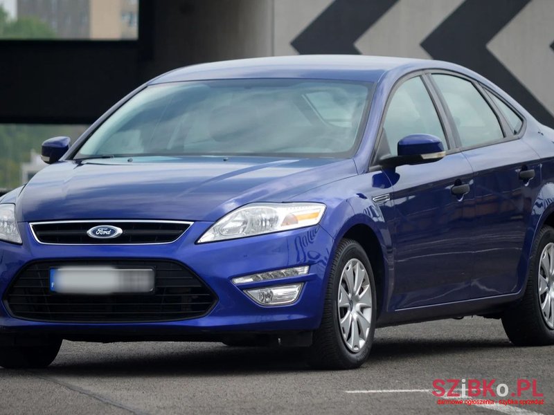 2014' Ford Mondeo photo #3