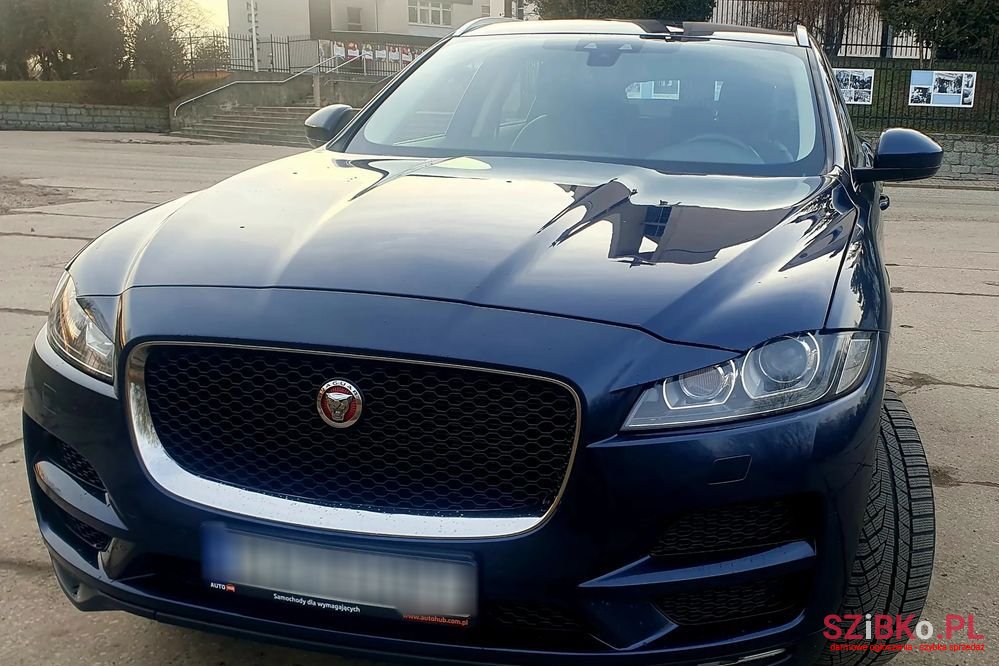 2018' Jaguar F-Pace 2.0 I4D Awd Prestige photo #1