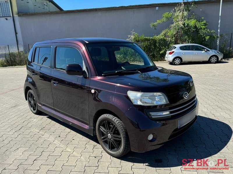 2007' Daihatsu Materia 1.5 Black Edition photo #3