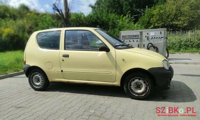 2005' Fiat Seicento photo #1