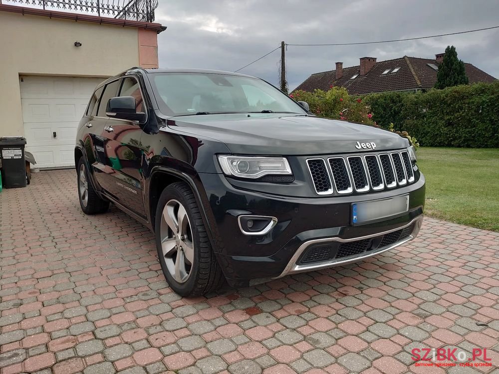 2016' Jeep Grand Cherokee photo #1