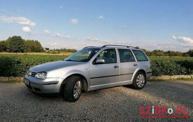 2000' Volkswagen Golf photo #1