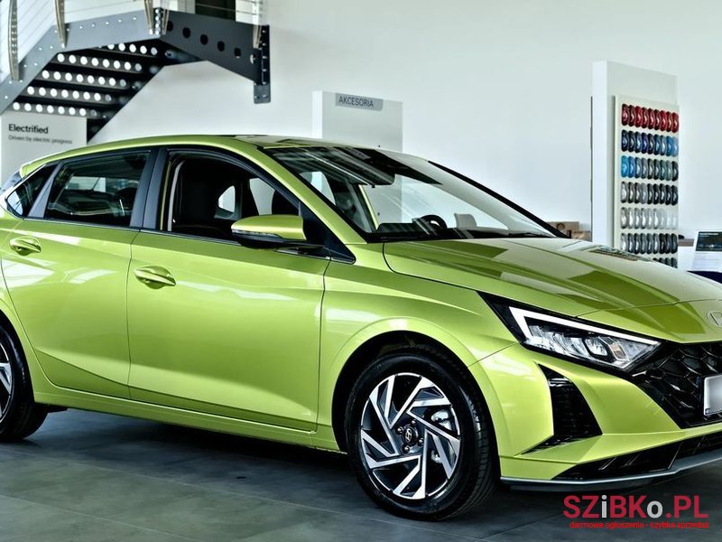 2024' Hyundai i20 1.0 T-Gdi Modern photo #1