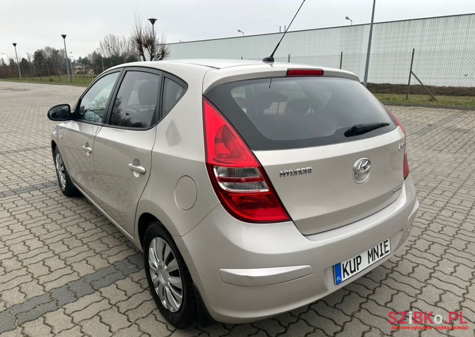 2008' Hyundai i30 photo #2