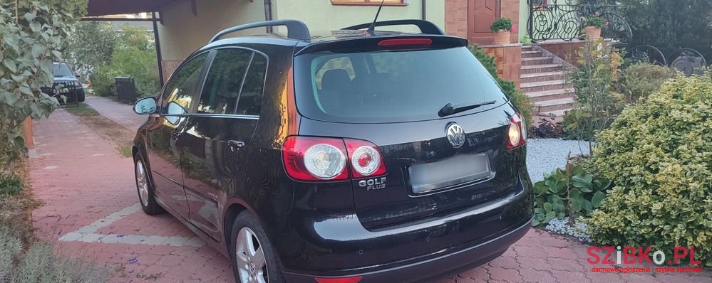 2008' Volkswagen Golf Plus photo #4