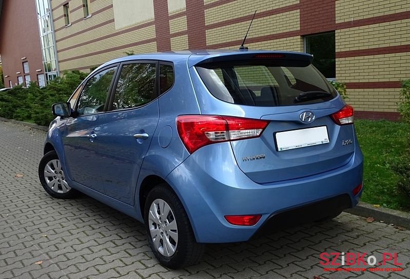2012' Hyundai Ix20 photo #3