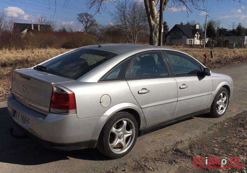 2005' Opel Vectra photo #2