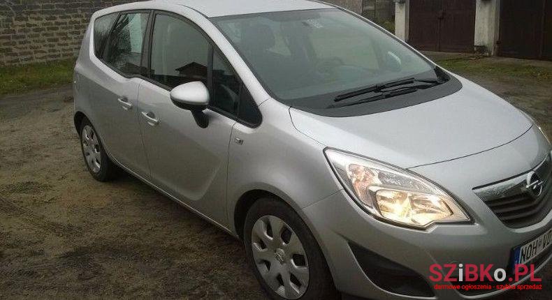 2011' Opel Meriva photo #2