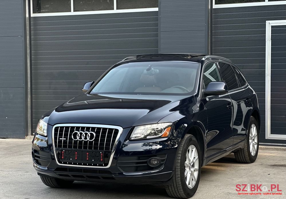 2011' Audi Q5 photo #5