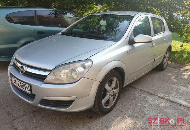 2007' Opel Astra photo #1