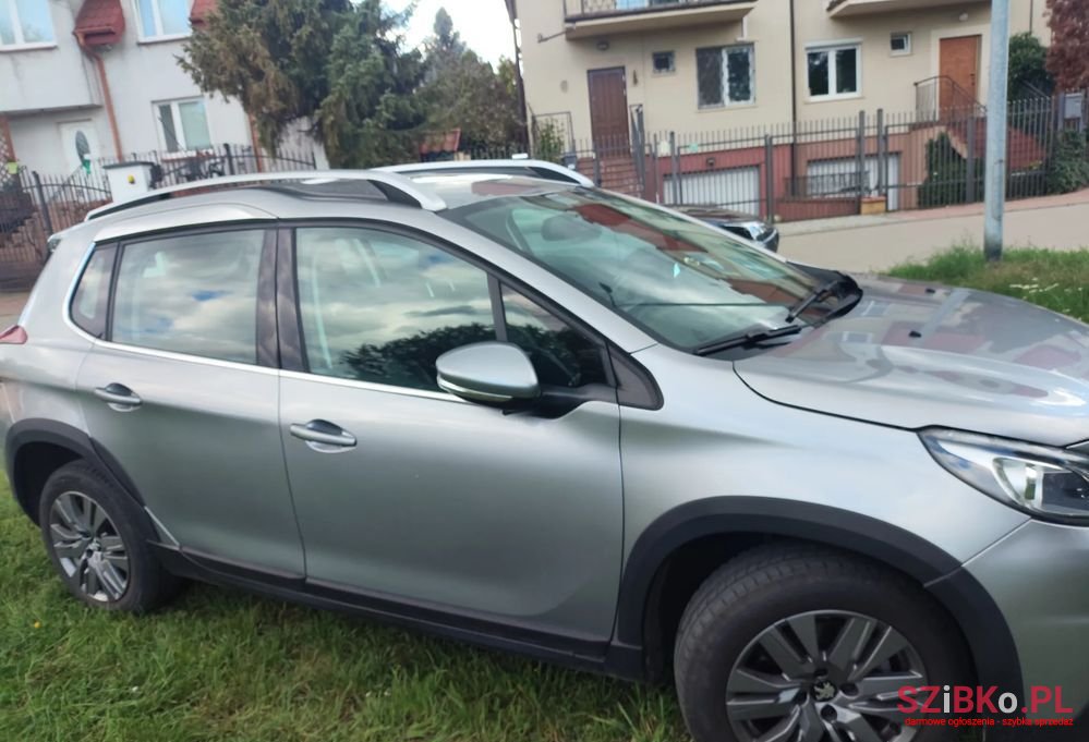 2018' Peugeot 2008 1.5 Bluehdi Allure S&S photo #3