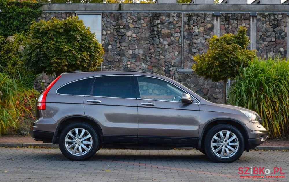 2010' Honda CR-V photo #6