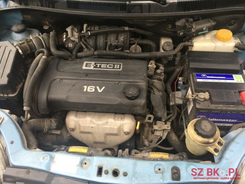 2004' Daewoo Kalos photo #2