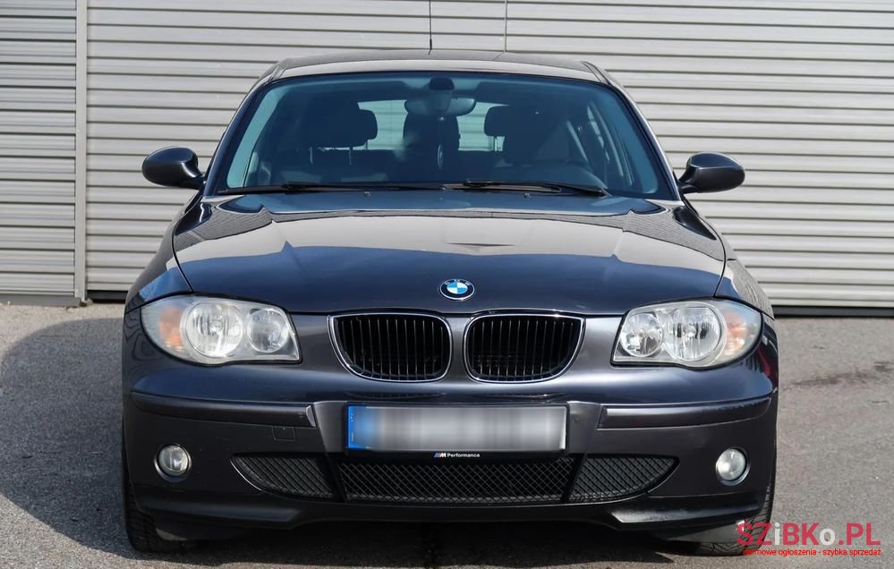 2006' BMW 1 Series photo #5