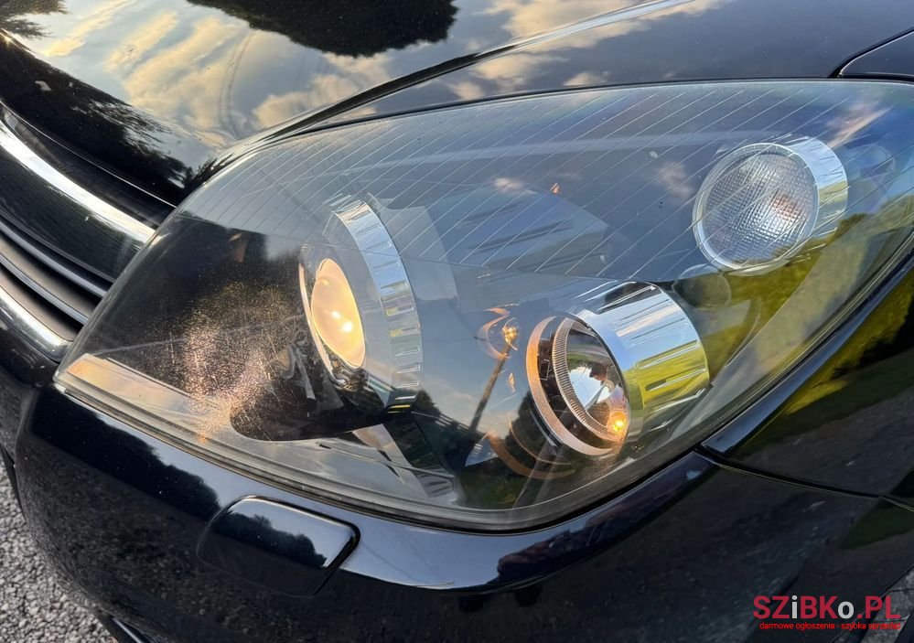 2007' Opel Astra photo #6