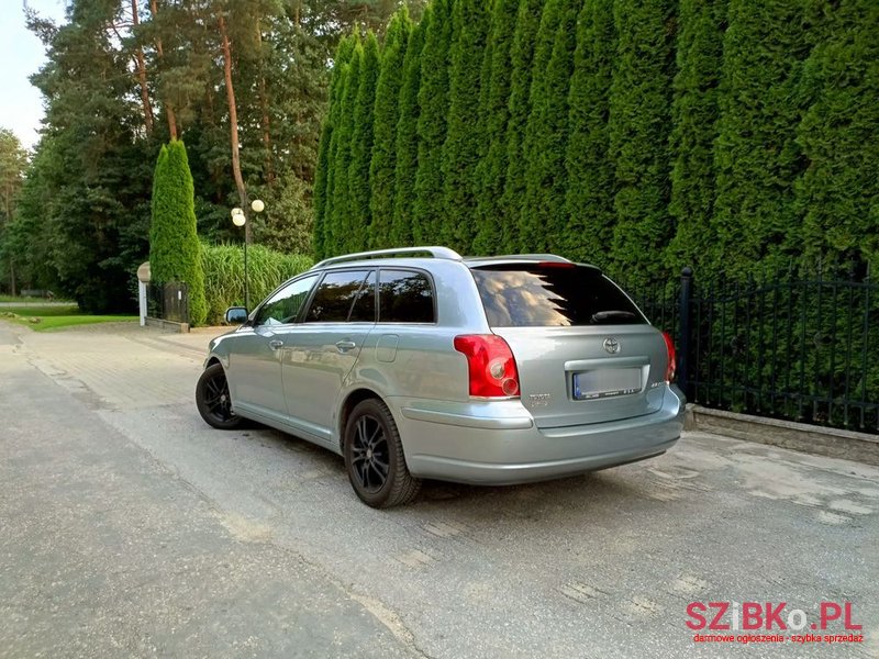 2008' Toyota Avensis 1.8 Vvt-I photo #4