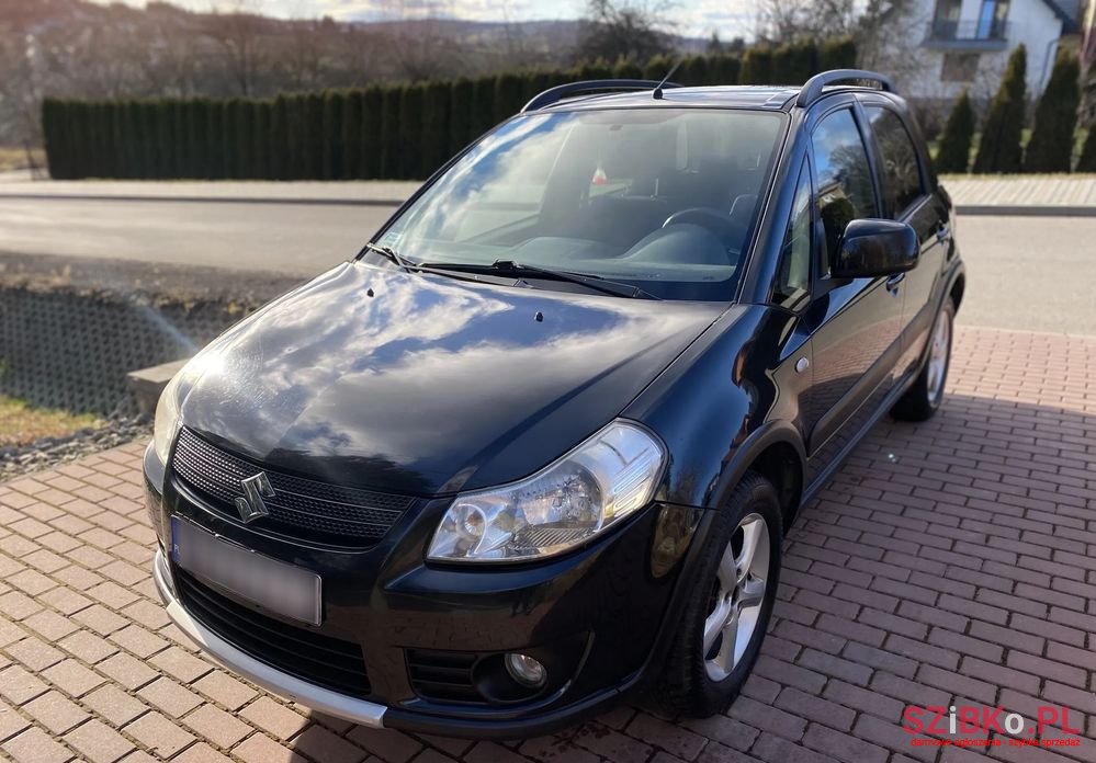 2008' Suzuki SX4 photo #1